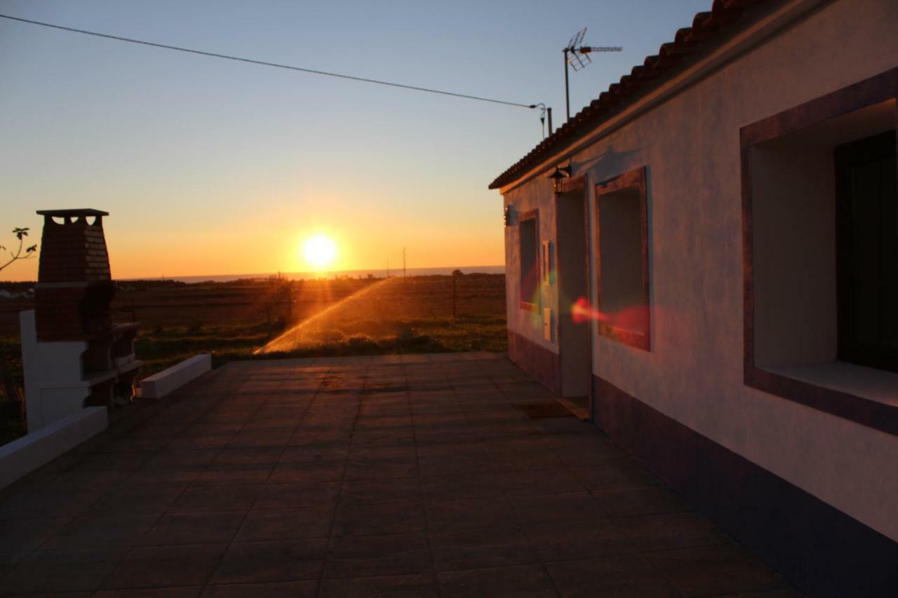 Monte Costa Luz Guest House ปอร์โตโกโว ภายนอก รูปภาพ