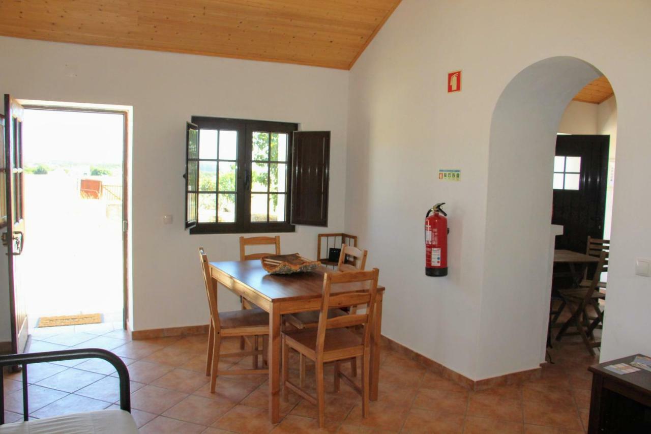 Monte Costa Luz Guest House ปอร์โตโกโว ภายนอก รูปภาพ