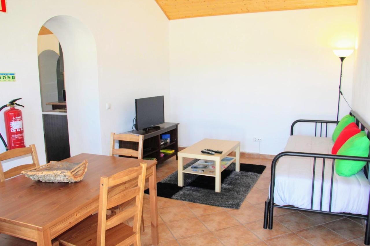 Monte Costa Luz Guest House ปอร์โตโกโว ภายนอก รูปภาพ
